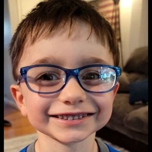 Meet your Posher, Leeann